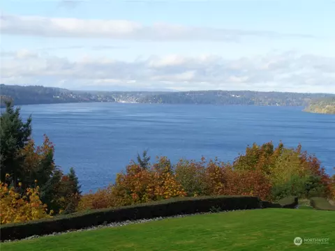 3016 N Narrows Dr #214, Tacoma, WA 98407