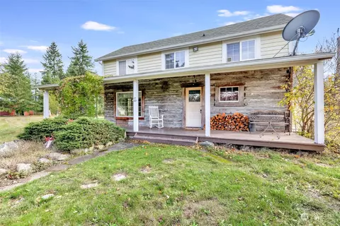 134 Hodis Ln, Sequim, WA 98382