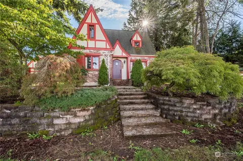 3439 S 164th St, Seatac, WA 98188