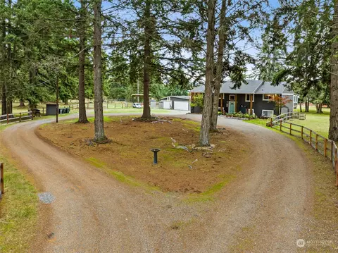 21015 Wright Rd E, Spanaway, WA 98387