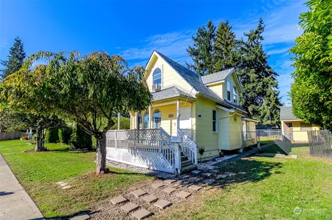 1009 S 60th St, Tacoma, WA 98408