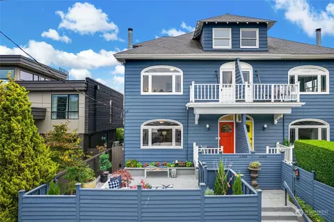 2308 11th Ave E, Seattle, WA 98102