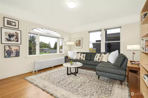 2308 11th Ave E, Seattle, WA 98102 photo 16
