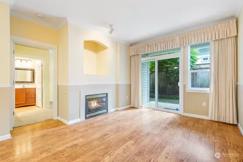 2009 196th St SE #E103, Bothell, WA 98012 photo 2