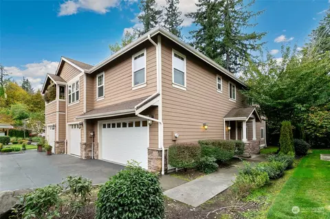 21900 SE 242nd St #B3, Maple Valley, WA 98038