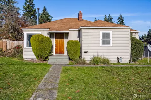 811 119th St S, Tacoma, WA 98444