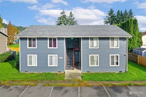 210 Portland Ct SW, Pacific, WA 98047