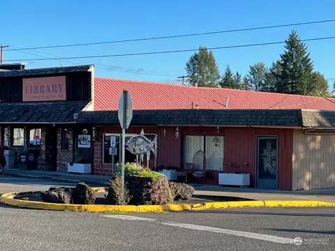 251 Cowlitz St, Toledo, WA 98591