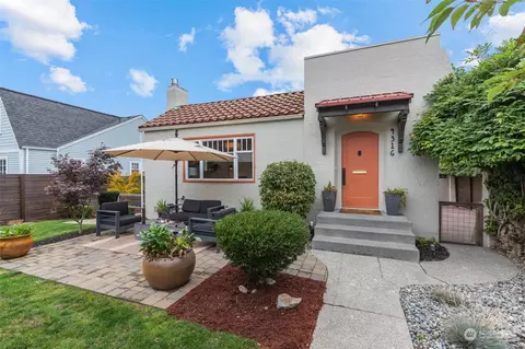 4316 SW Charlestown St, Seattle, WA 98116