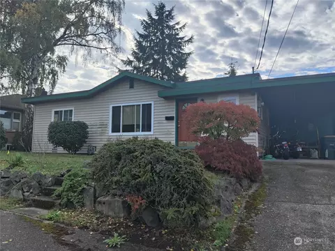 4711 SW Graham St, Seattle, WA 98136