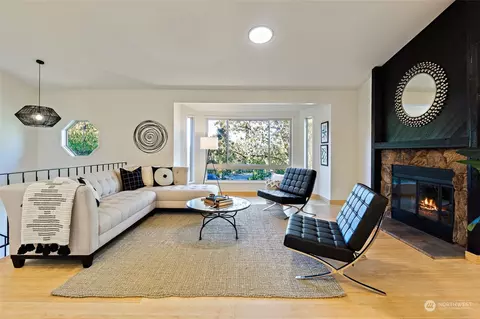 19701 25th Dr SE, Bothell, WA 98012 photo 5