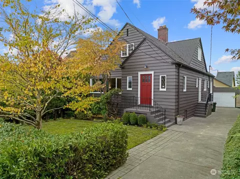 2616 1st Ave N, Seattle, WA 98109