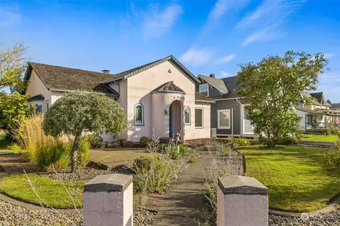 404 E Pioneer Ave, Montesano, WA 98563