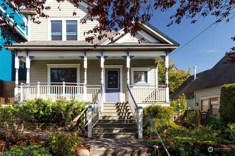 1123 14th St, Bellingham, WA 98225