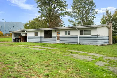 9217 Claybrook Rd, Sedro Woolley, WA 98284