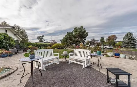 100 Victoria View St, Sequim, WA 98382 photo 3