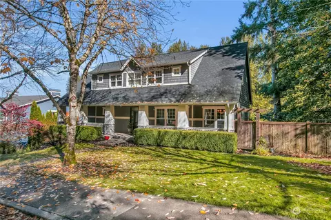 1190 Sunrise Pl SE, Issaquah, WA 98027