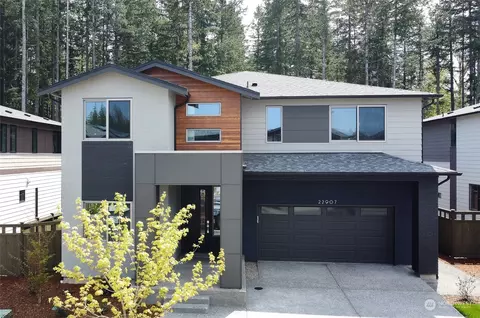 33479 Holly Ave SE, Black Diamond, WA 98010
