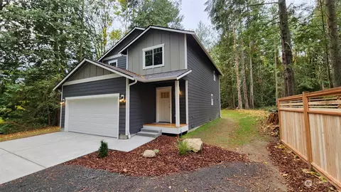 2304 Martin Ave E, Port Orchard, WA 98366