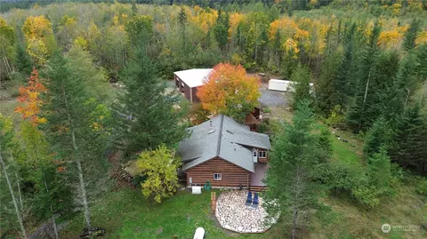 9363 Silver Lake Rd, Maple Falls, WA 98266