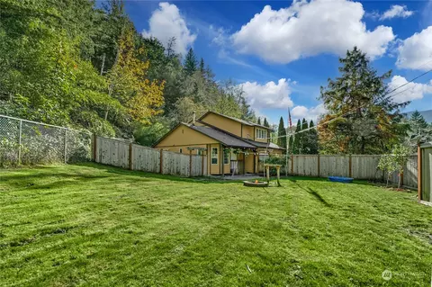14638 450th Ave SE, North Bend, WA 98045