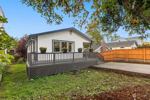 4139 20th Ave SW, Seattle, WA 98106