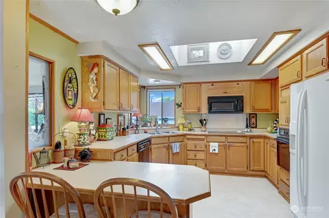 805 236th Pl SW, Bothell, WA 98021 photo 11