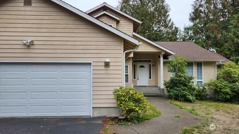 120 E Old Ranch Rd, Allyn, WA 98524