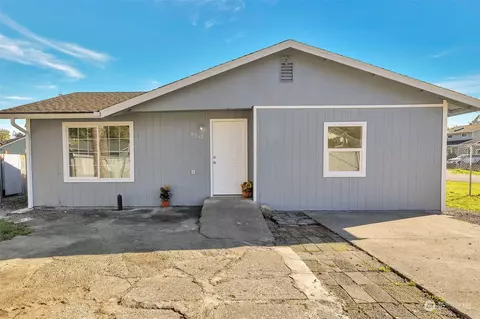 5717 E M St, Tacoma, WA 98404