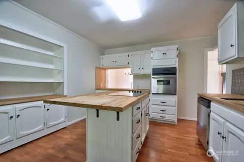 840 Winlock Vader Rd, Winlock, WA 98596 photo 9
