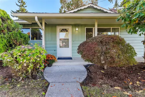 3802 220th Pl SW, Mountlake Terrace, WA 98043