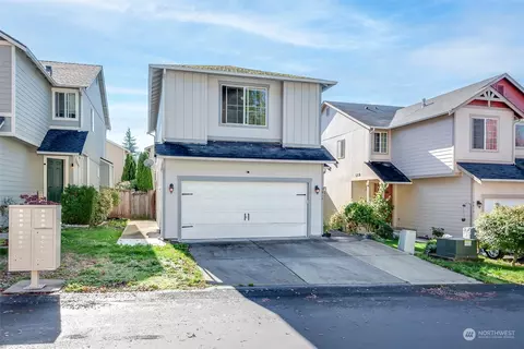 9814 184th St E, Puyallup, WA 98375