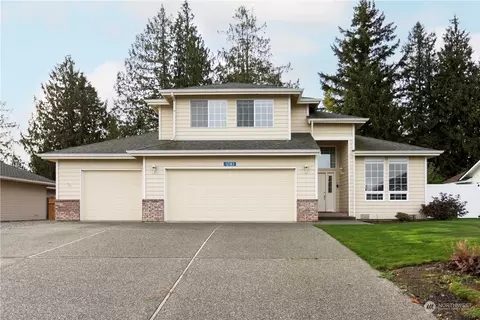 12183 Bayhill Dr, Burlington, WA 98233