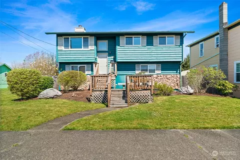 919 Duryea St, Raymond, WA 98577