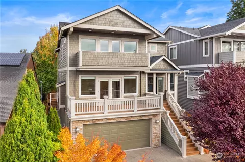 3744 SW Thistle St, Seattle, WA 98126