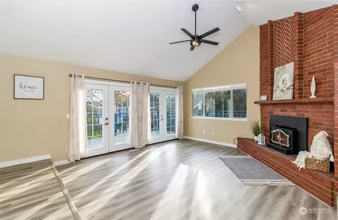 1019 Edwards Ave, Everett, WA 98201 photo 5