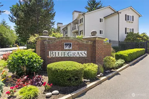 12404 E Gibson Rd #A204, Everett, WA 98204