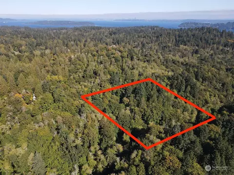 8918 SE Yeshua Ln, Port Orchard, WA 98367