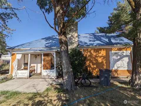 309 S Central Ave, Waterville, WA 98858