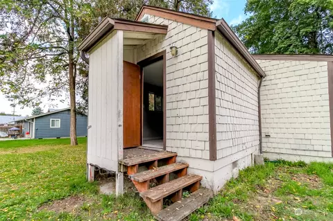 312 Calistoga St E, Orting, WA 98360 photo 31