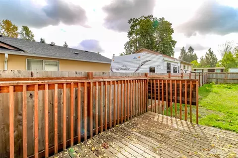 312 Calistoga St E, Orting, WA 98360 photo 24