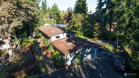 11750 33rd Pl NE, Seattle, WA 98125