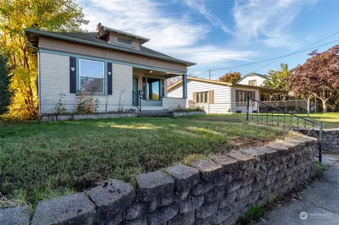 520 E Chestnut St, Walla Walla, WA 99362 photo 2