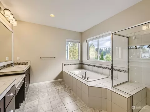 19629 38th Dr SE, Bothell, WA 98012 photo 14