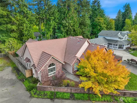 4008 Michelle Ct SE, Lacey, WA 98503