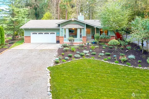 19010 68th St E, Bonney Lake, WA 98391