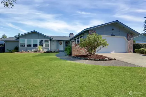 2313 Vista View Dr, Tacoma, WA 98406