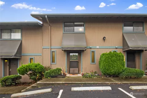 13700 37th Ave S #44, Tukwila, WA 98168