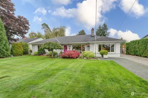 1402 E Broad St, Mount Vernon, WA 98274