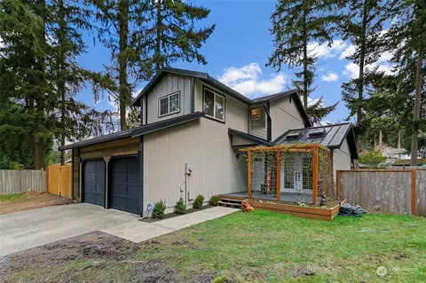 14302 72nd Avenue Ct E, Puyallup, WA 98373